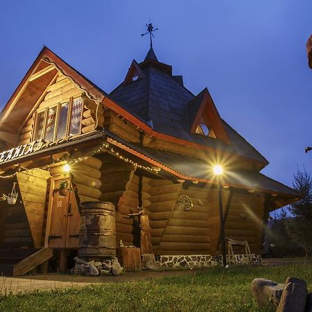 Vedmid Hotel Myslovka Exterior photo
